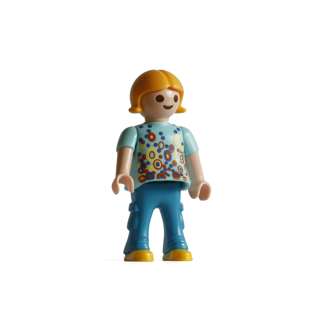 Playmobil Niña de azul con zapatos amarillos ¡Mercadillo! | clickclack.es