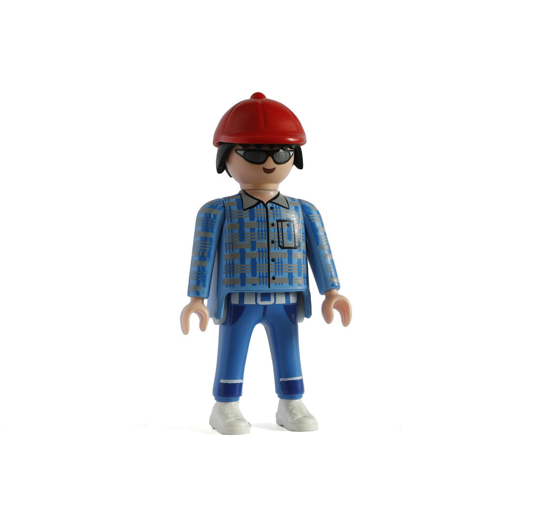 Playmobil Chico de azul con gorra roja ¡Mercadillo! | clickclack.es
