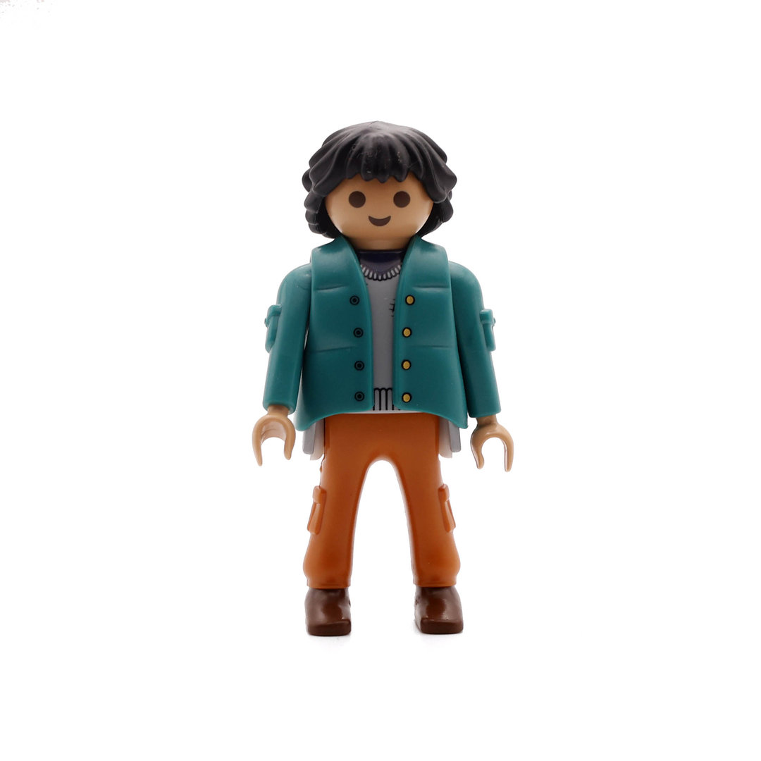 Playmobil Chico con plumífero verde ¡Mercadillo! | clickclack.es